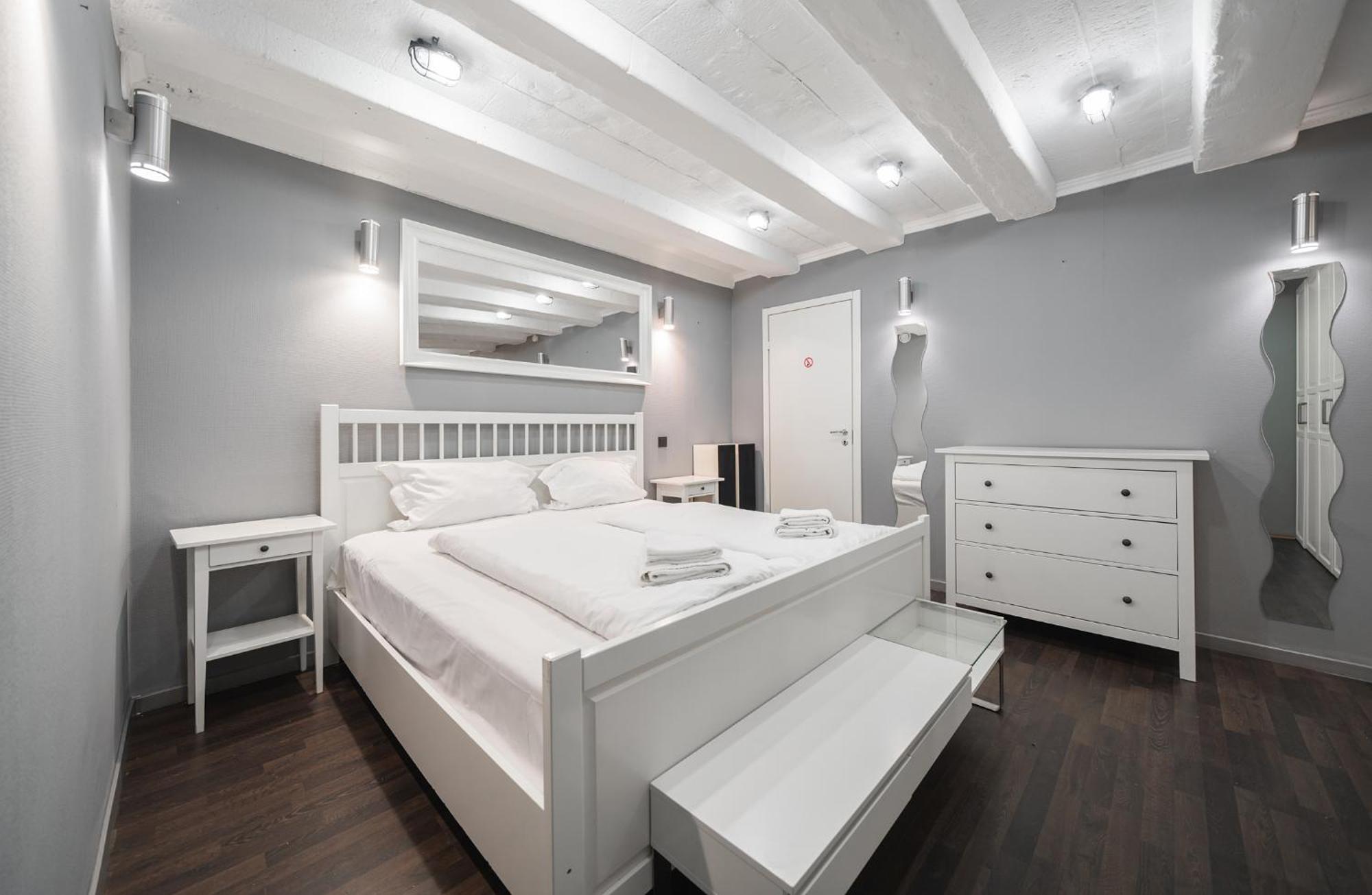 Islandijos Self Check-In Basement Apartments Wilno Zewnętrze zdjęcie